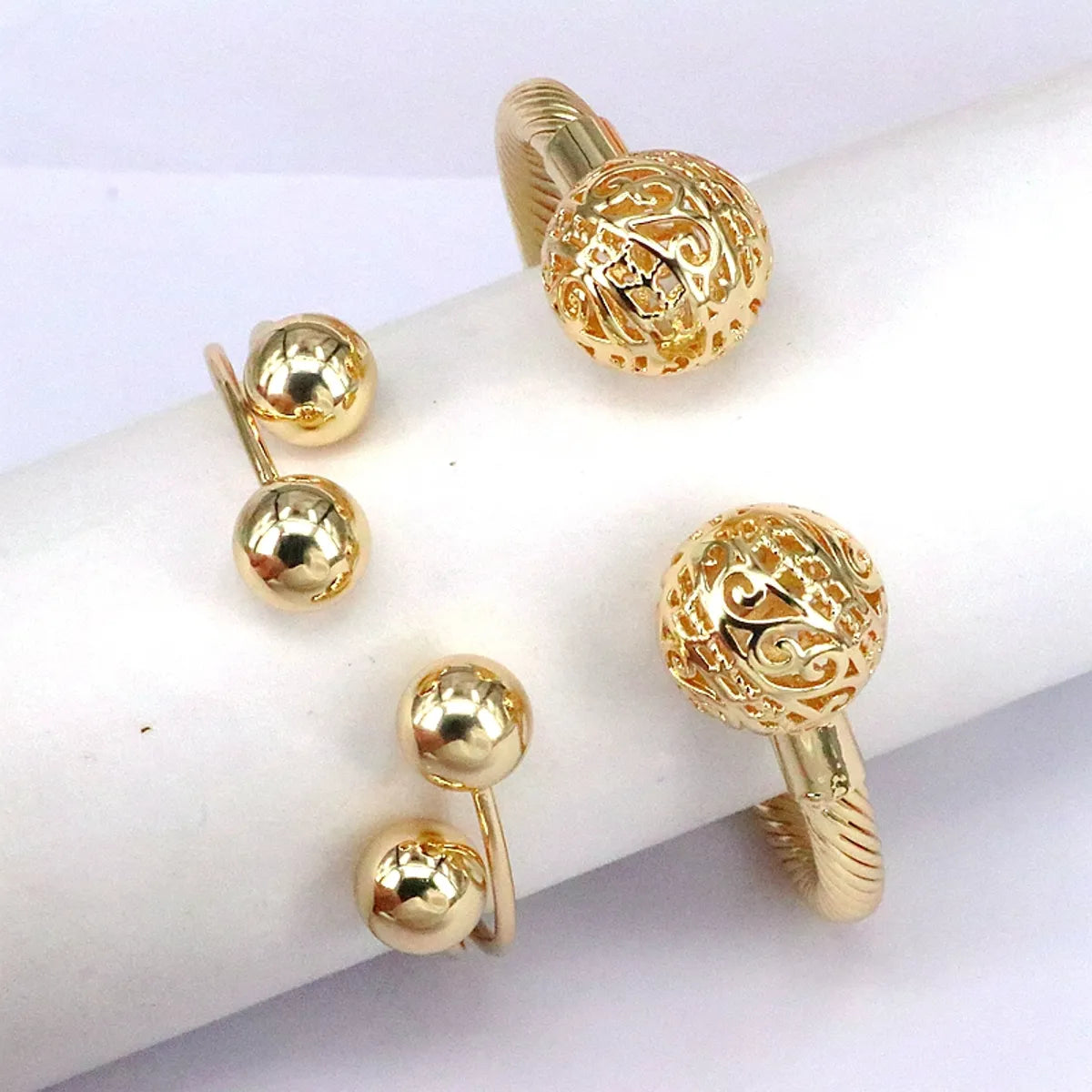 Retro Simple Style Round Copper Plating Gold Plated Bangle