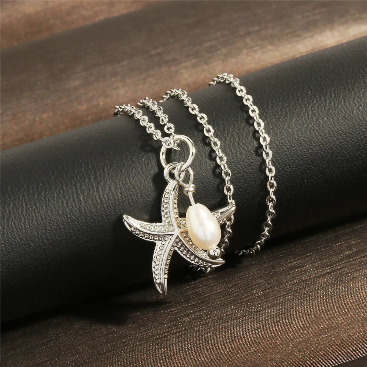 Retro Simple Style Starfish Freshwater Pearl Copper Plating 18k Gold Plated Pendant Necklace