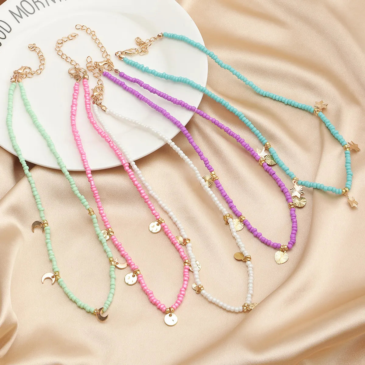 Retro Small Fresh Color Rice Bead Necklace Simple Five-pointed Star Moon Necklace