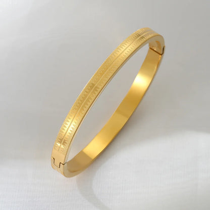 Retro Solid Color Titanium Steel Bangle In Bulk