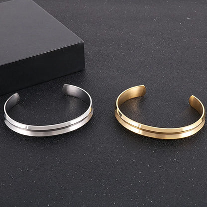 Retro Solid Color Titanium Steel Plating 18k Gold Plated Women's Bangle