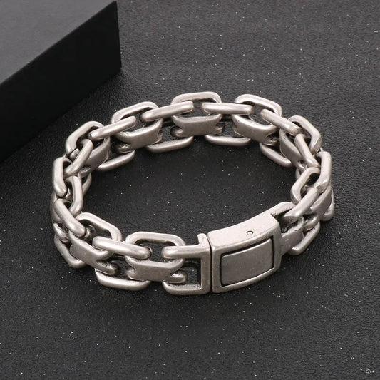 Retro Solid Color Titanium Steel Polishing Men'S Bracelets