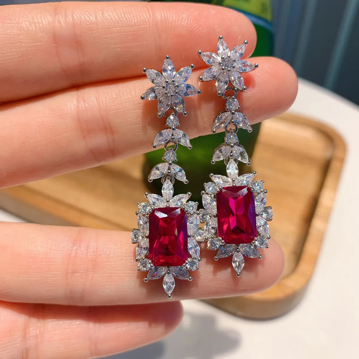 Retro Square Flower Alloy Rhinestone Women'S Drop Earrings 1 Pair