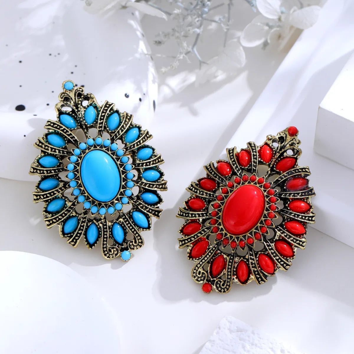 Retro Streetwear Fruit Flower Alloy Inlay Rhinestones Unisex Brooches