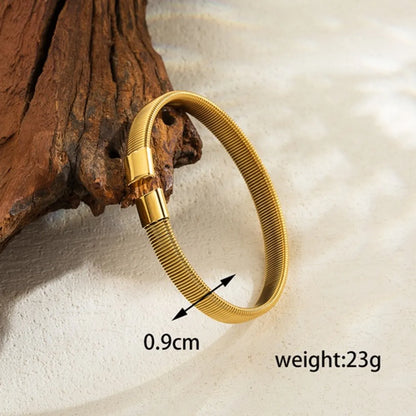 Retro Streetwear Solid Color Stainless Steel Plating 18k Gold Plated Bangle