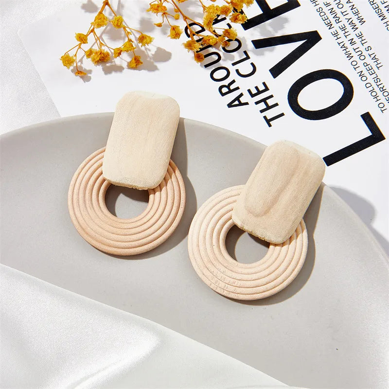 Retro Style Geometric Round Plate Hollow Beaded Earrings