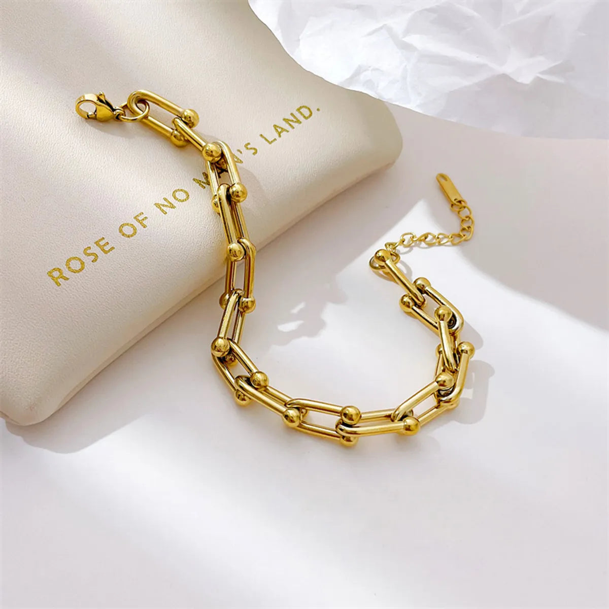 Retro U Shape Stainless Steel Gold Plated Bracelets In Bulk