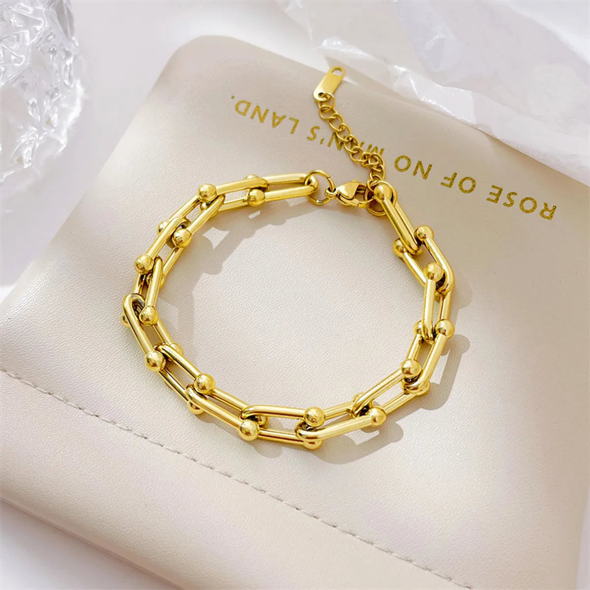 Retro U Shape Stainless Steel Gold Plated Bracelets In Bulk