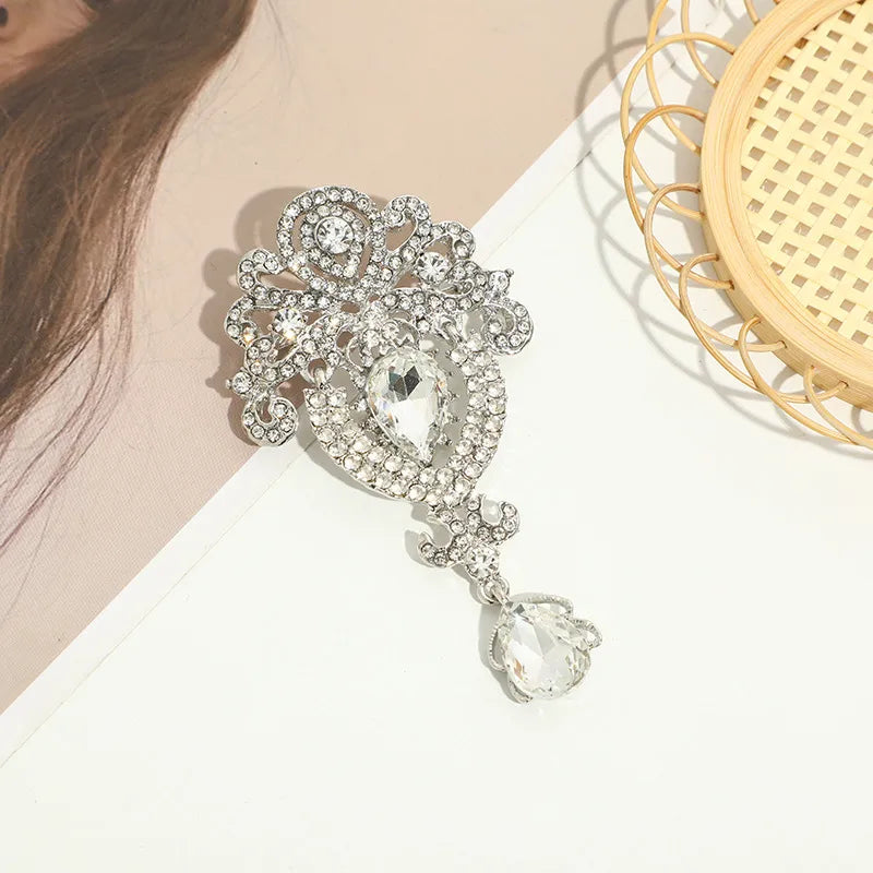 Retro Water Droplets Alloy Rhinestones Women'S Brooches