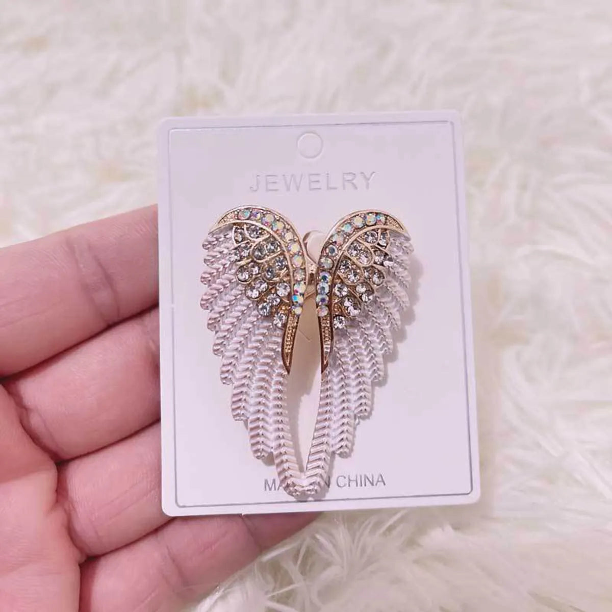 Retro Wings Alloy Inlay Artificial Gemstones Unisex Brooches