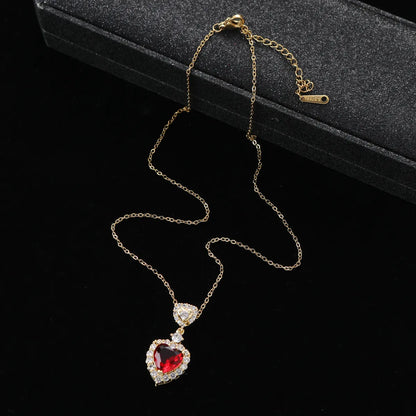 Romantic Heart Shape Stainless Steel Titanium Steel Inlay Artificial Gemstones Pendant Necklace