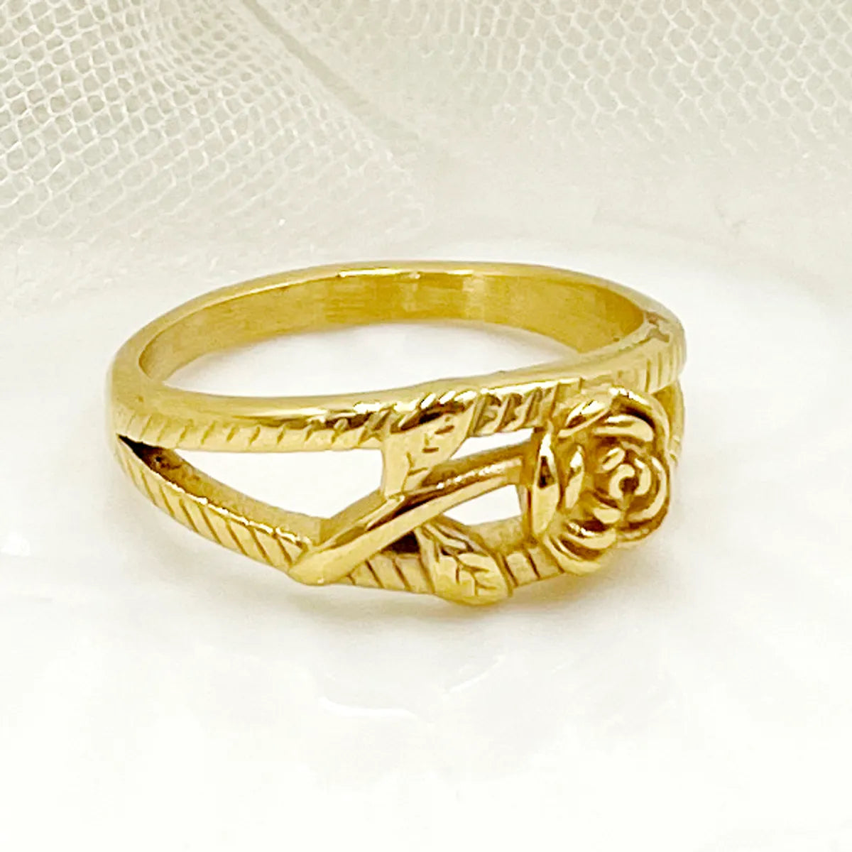 Romantic Roman Style Rose Stainless Steel Plating Gold Plated Rings