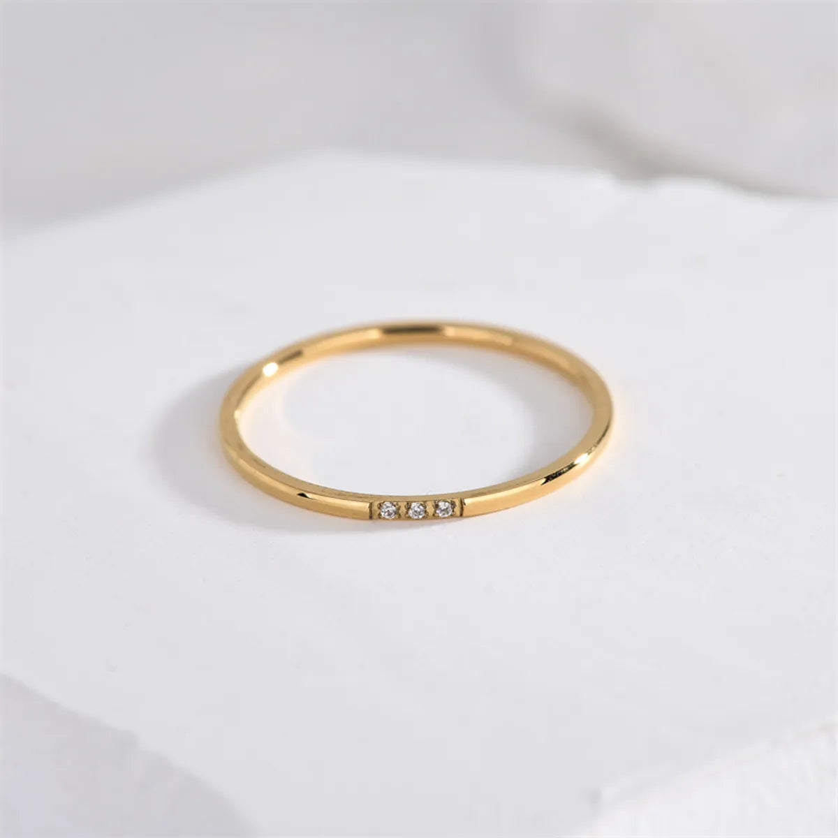 Wholesale Jewelry Romantic Simple Style Circle Titanium Steel Rhinestones 18K Gold Plated Polishing Plating Inlay Rings