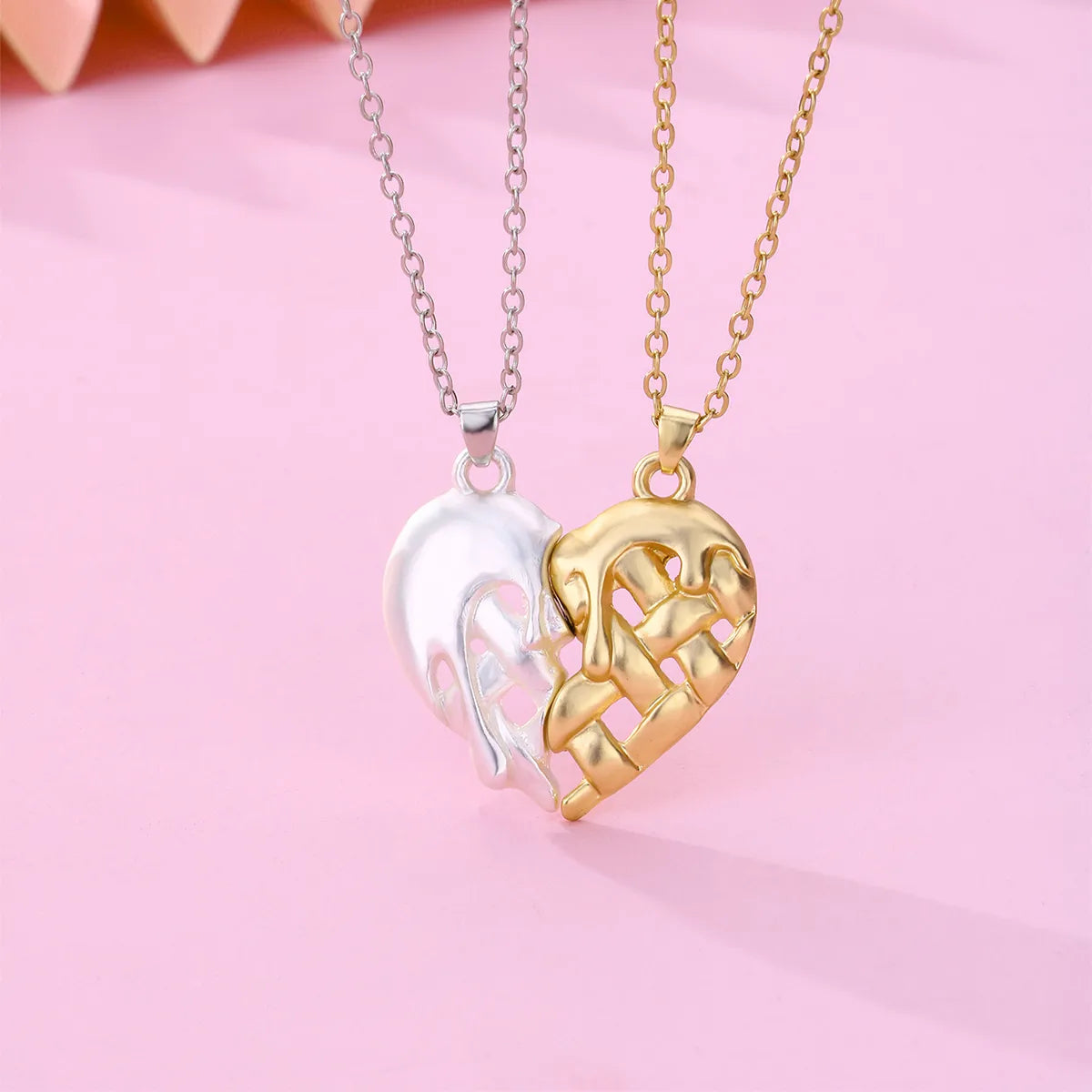 Romantic Simple Style Heart Shape Alloy Handmade Plating Girl'S Pendant Necklace