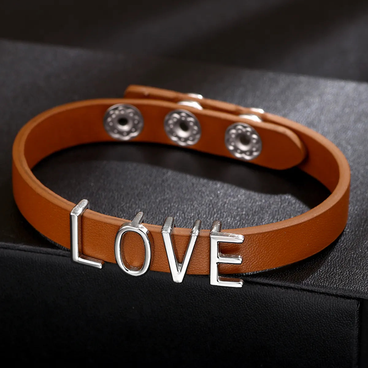 Romantic Simple Style Letter Pu Leather Alloy Women's Bracelets