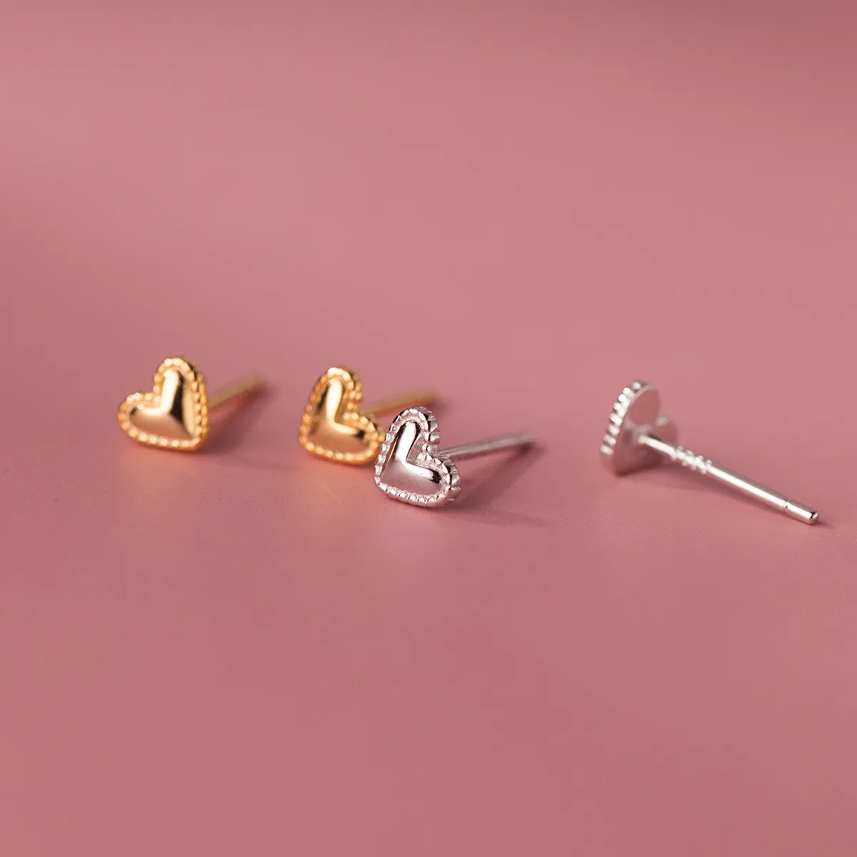 1 Pair Simple Style Heart Shape Sterling Silver Ear Studs