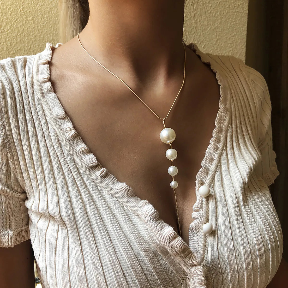 Sexy Creative Size Mixed Pearl Long Tassel Pendant Necklace Wholesale