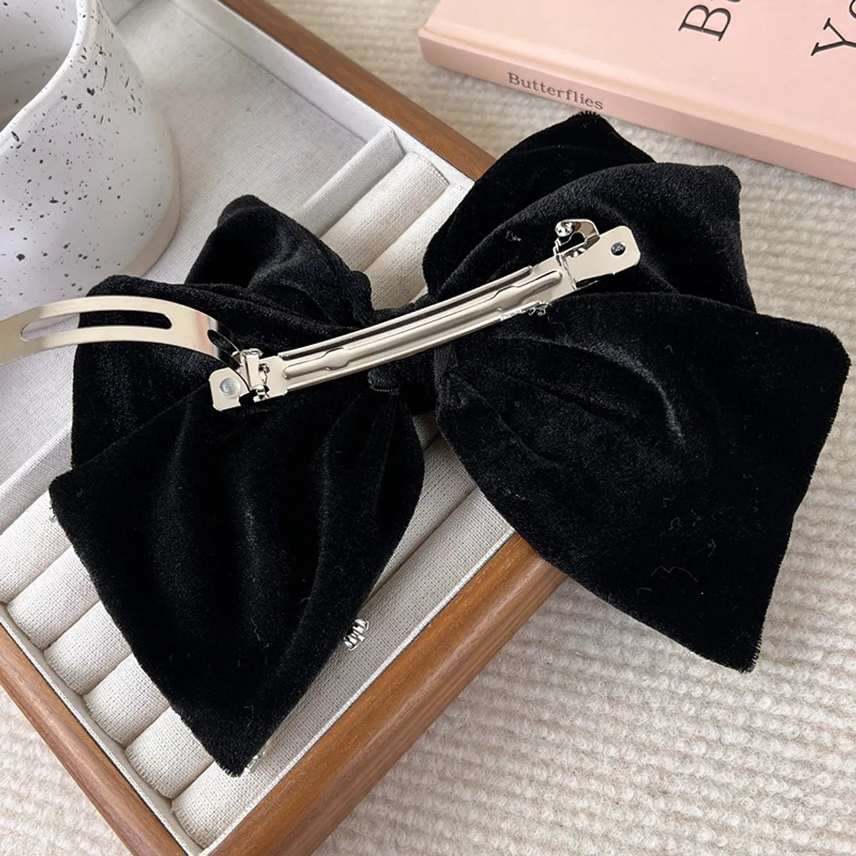 Shiny Bow Knot Cloth Inlay Rhinestones Hair Clip