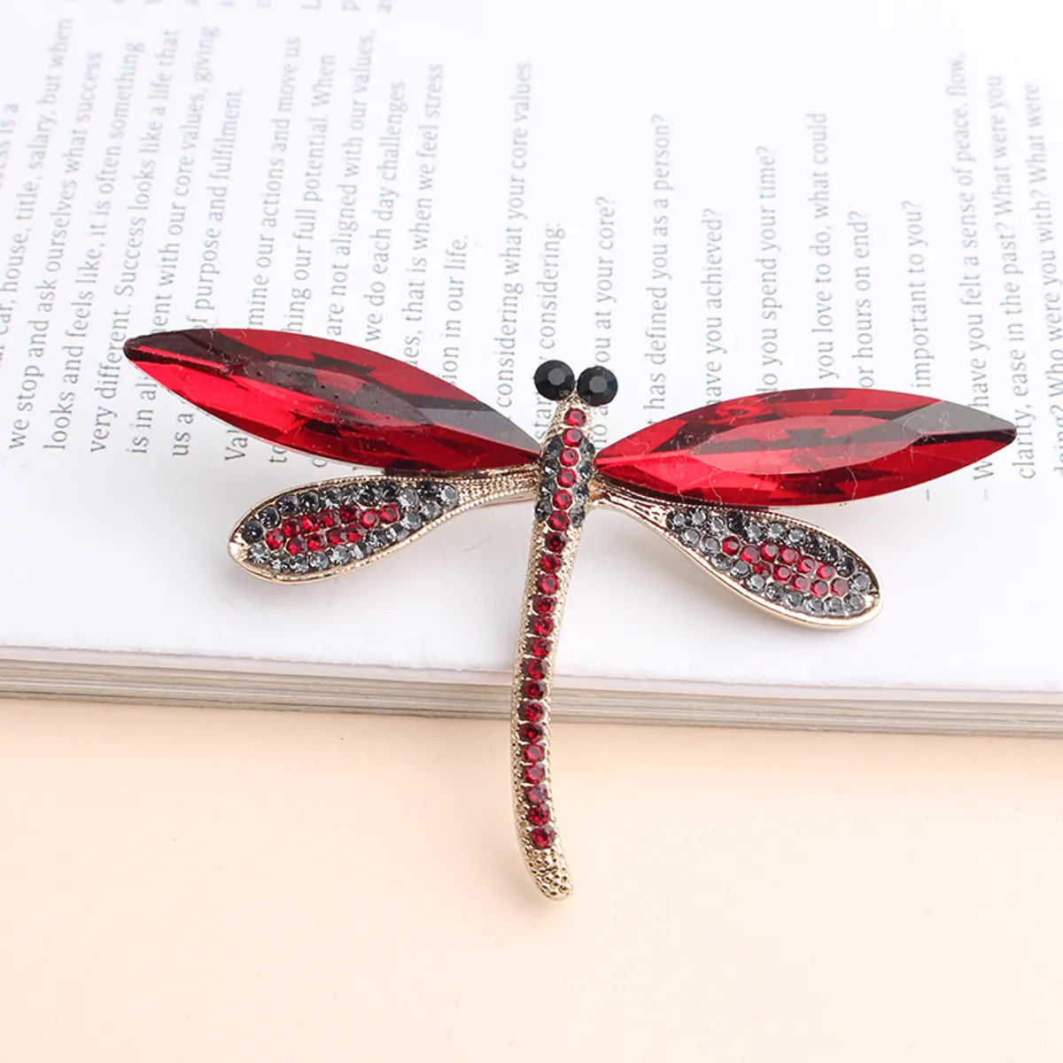 Shiny Dragonfly Alloy Inlay Zircon Women'S Brooches