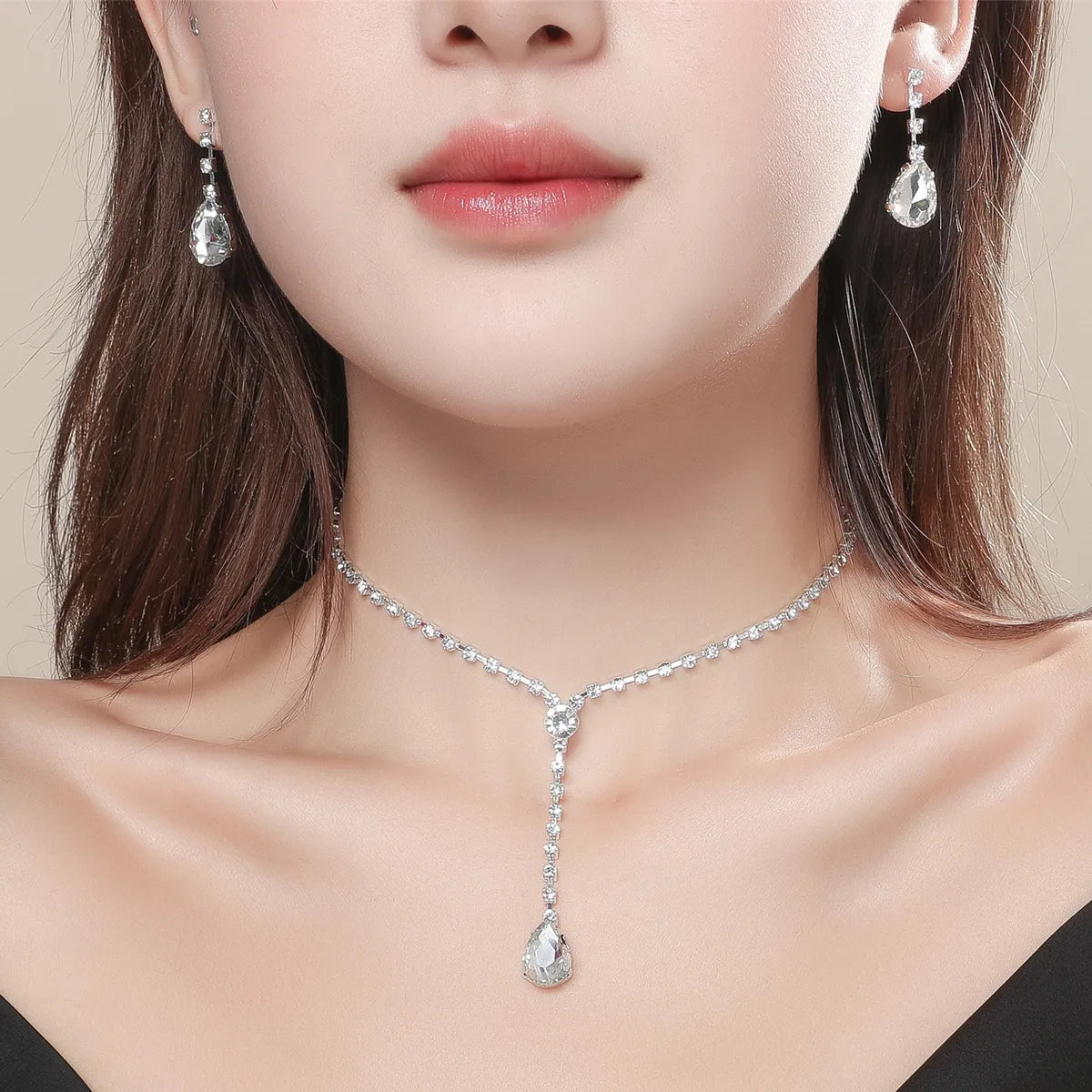 Shiny Geometric Water Droplets Alloy Inlay Crystal Women'S Earrings Necklace