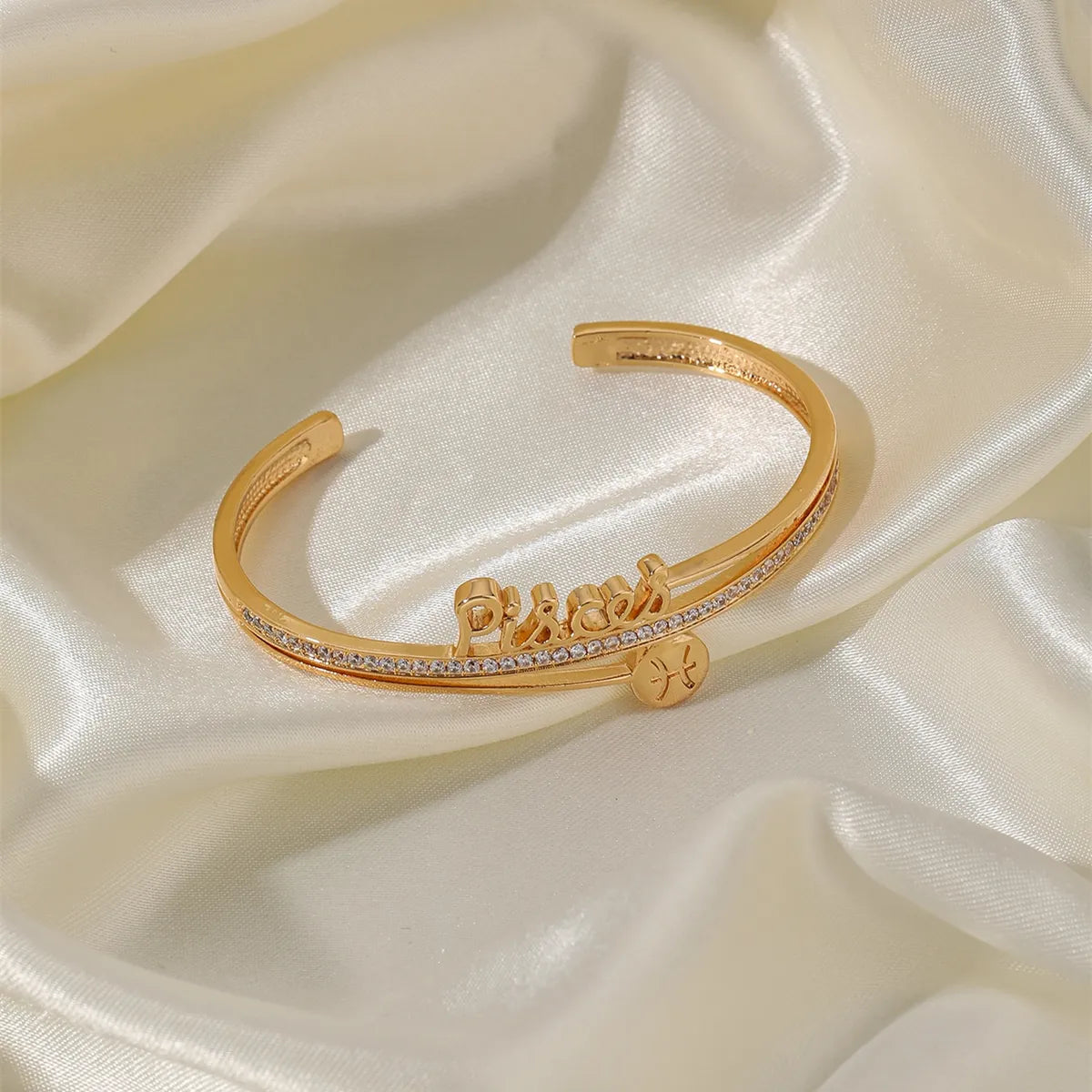 Shiny Heart Shape Butterfly Alloy Plating Inlay Zircon 18K Gold Plated Women'S Bangle