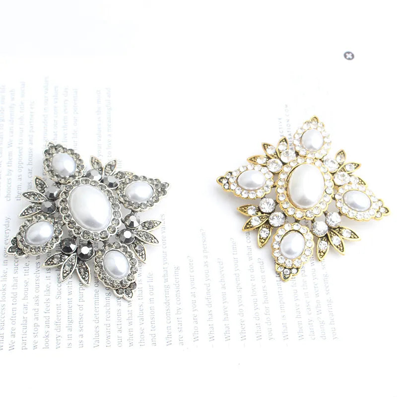 Shiny Pearl Alloy Inlay Rhinestones Women'S Brooches