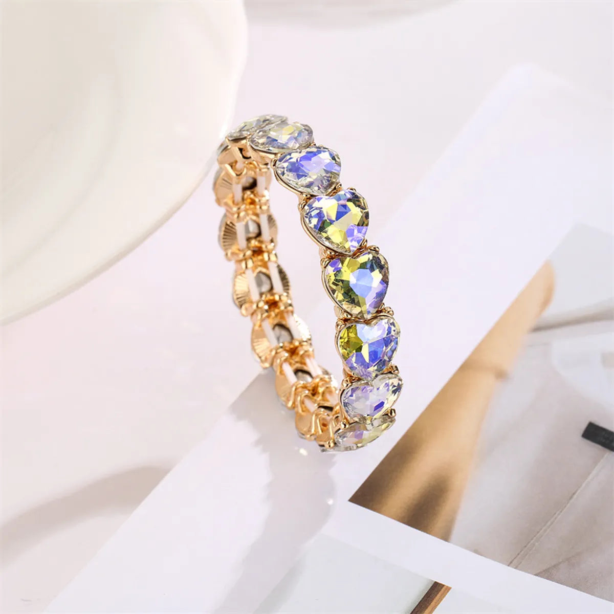 Shiny Round Heart Shape Alloy Inlay Rhinestones Gold Plated Women's Bangle