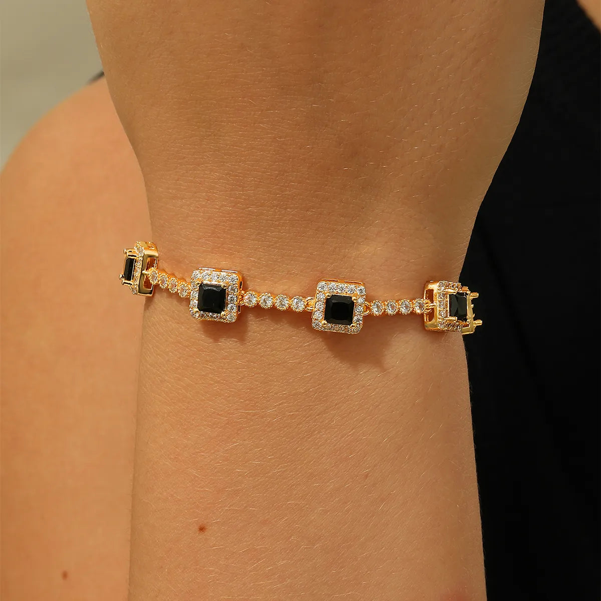 Shiny Square Copper Plating Inlay Zircon 18k Gold Plated Bracelets