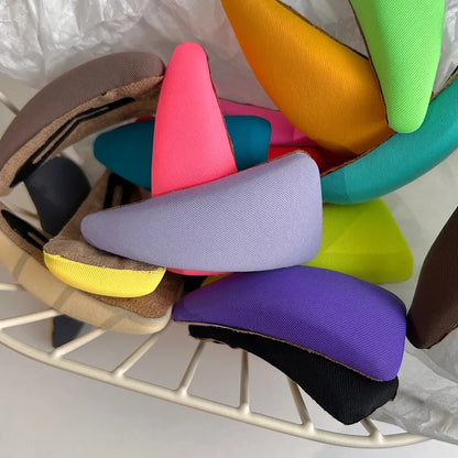 Simple Color Sponge Clip Triangle Hairpin