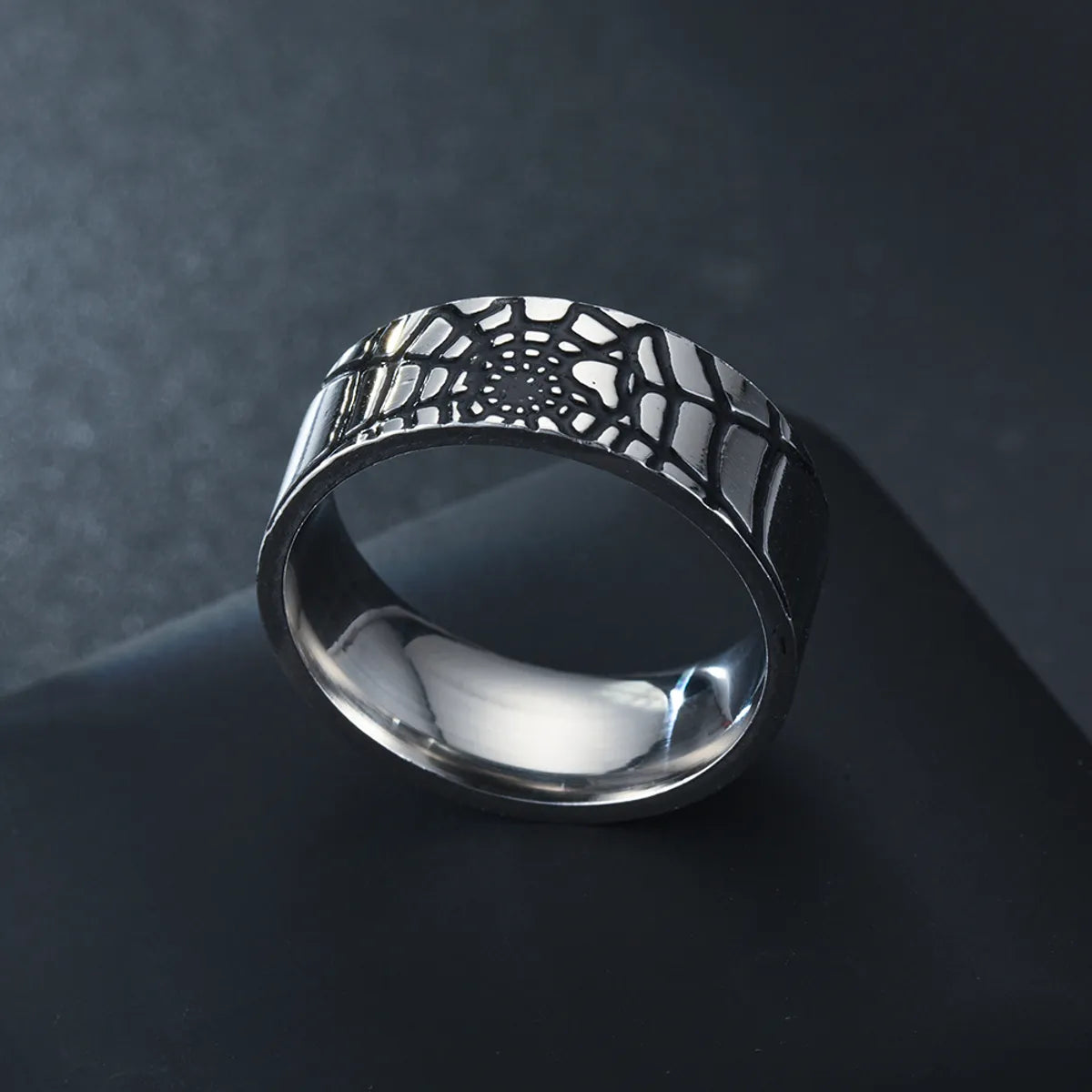 Simple Fashion Geometric Spider Web Oiling Stainless Steel Ring