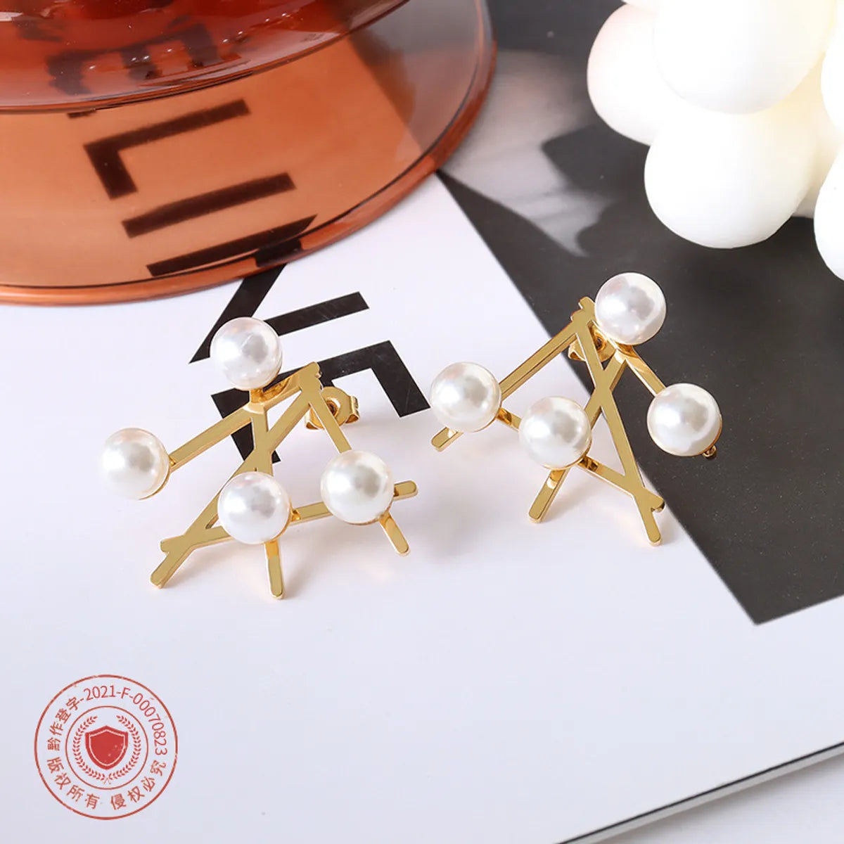 Marka French Style Ins Ornament Irregular Imitation Pearl Geometric Earrings Titanium Steel 18k Gold Earrings Female F525