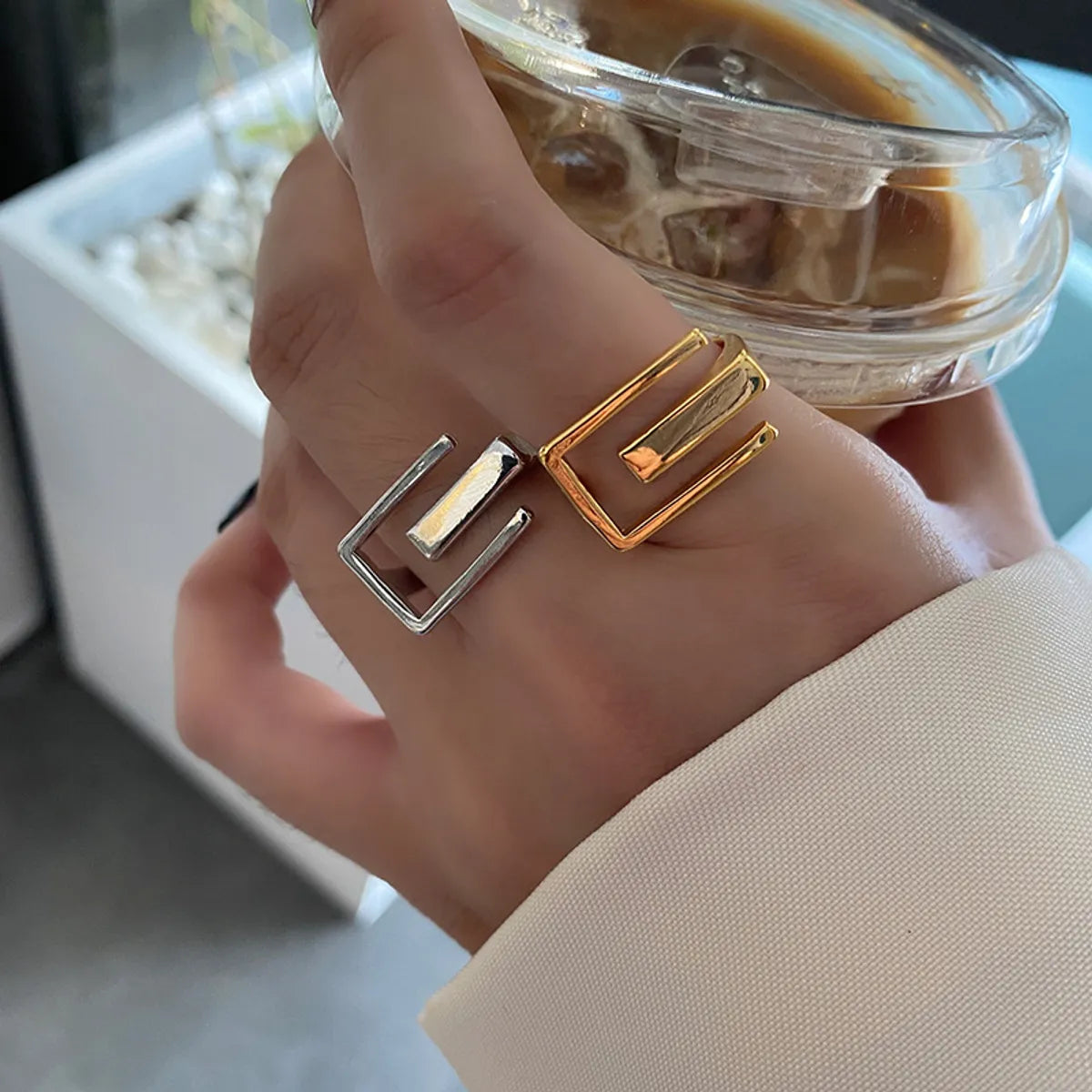 Simple Letter E Shape Fashion Design Punk Geometric Ring