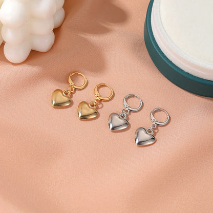 Simple Mirror Three-Dimensional Love Earrings Punk Style Metal Heart-Shaped Earrings