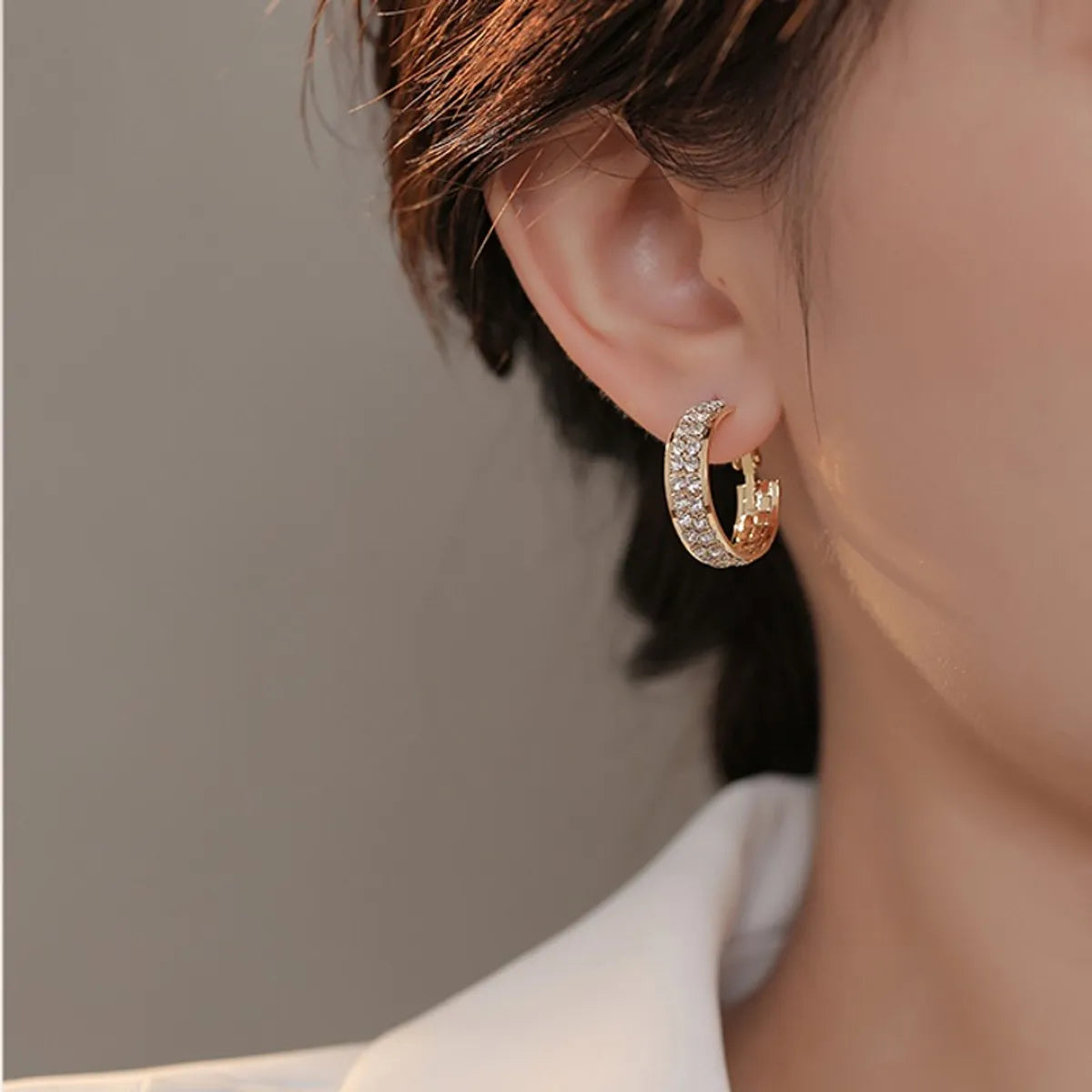 As Picture Fashion Korean Style C Shape Inlay Alloy Rhinestones Earrings