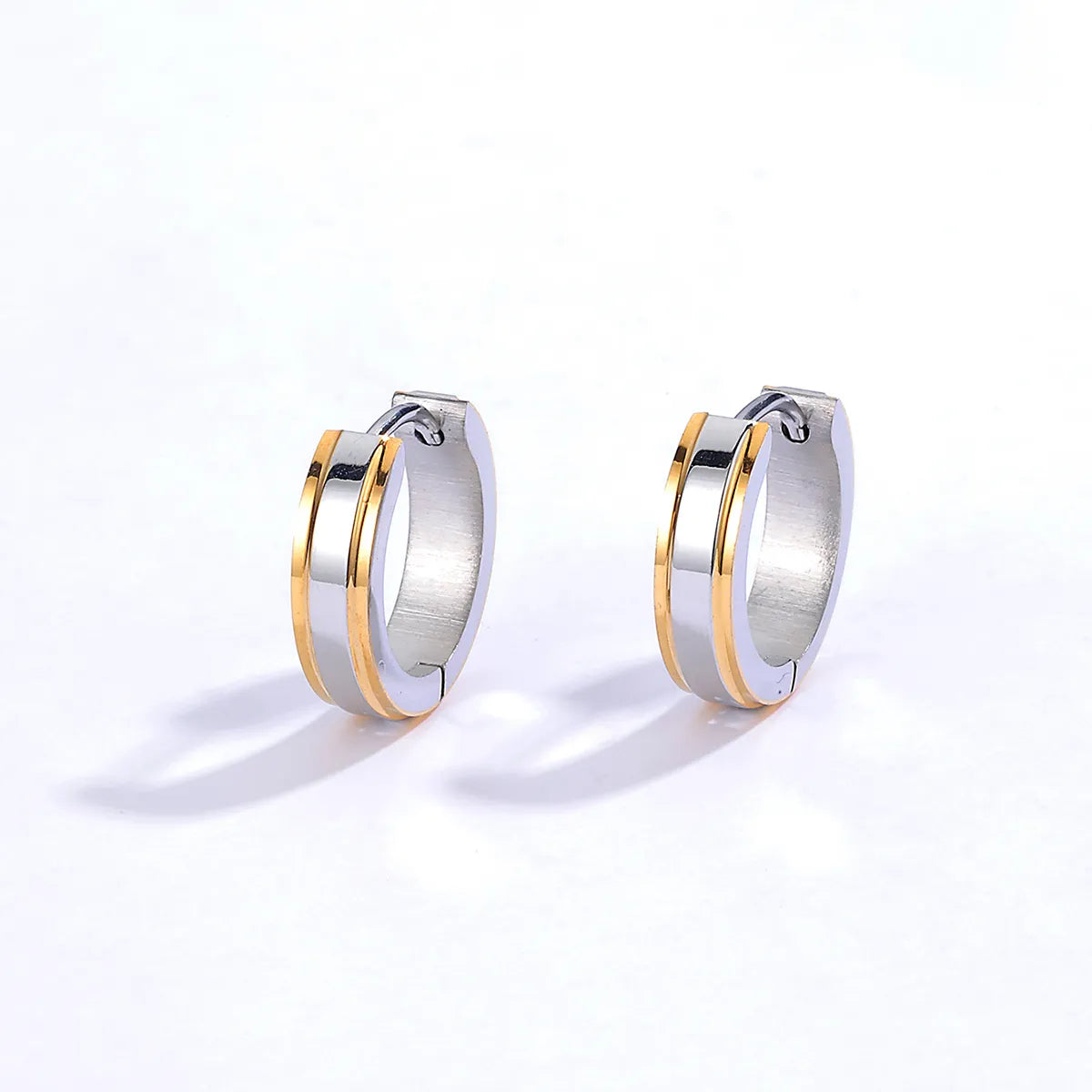 Simple Stainless Steel Electroplated 18k Gold Retro Earrings