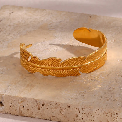 Simple Stainless Steel Plated 18k Golden Open-end Leaf Bracelet