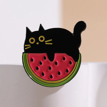 Simple Style Animal Cartoon Character Fruit Alloy Stoving Varnish Unisex Brooches