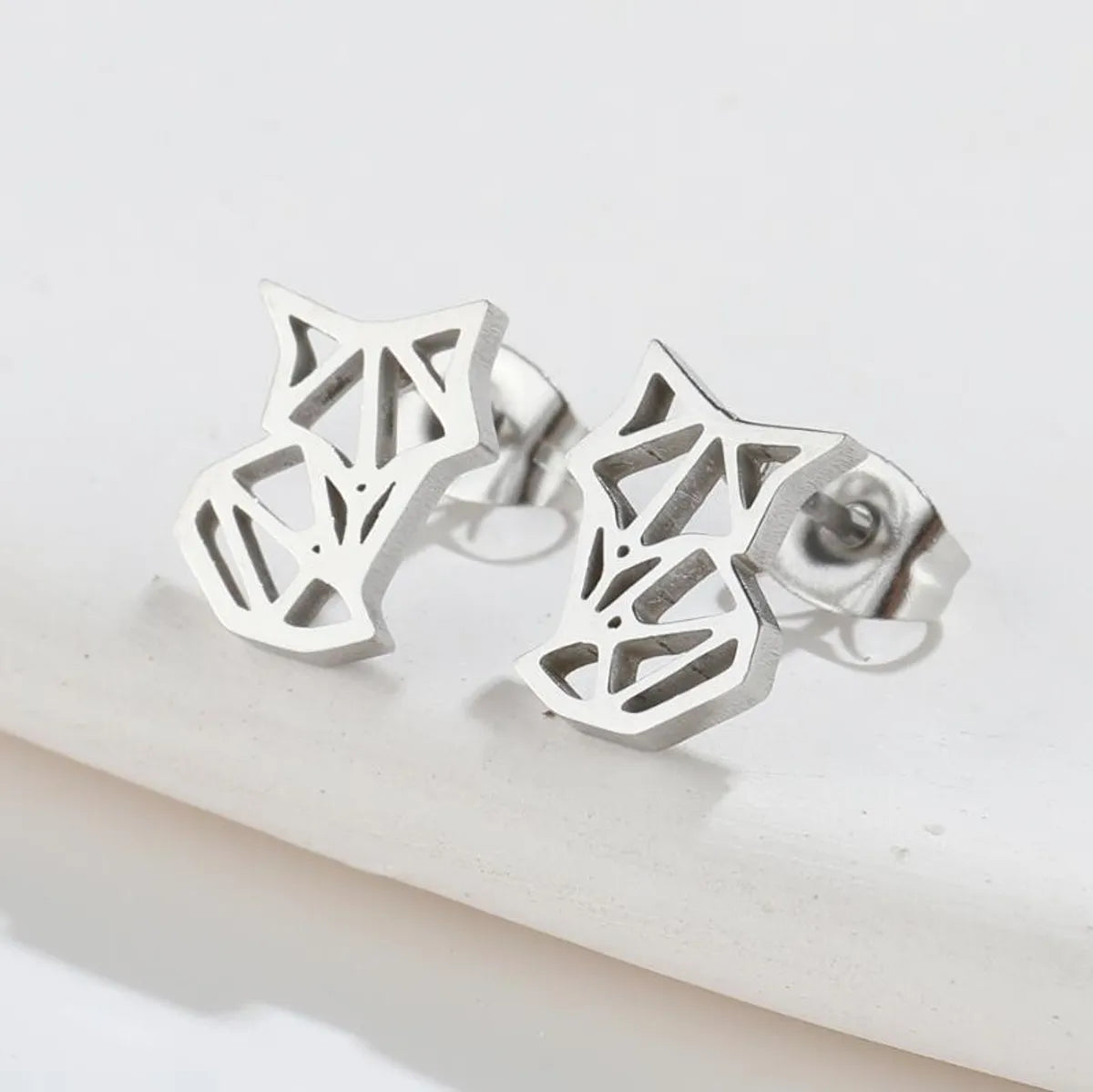 Simple Style Animal Titanium Steel Ear Studs Plating No Inlaid Stainless Steel Earrings