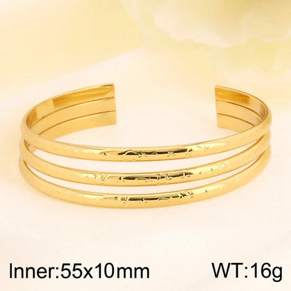 Simple Style Argyle 304 Stainless Steel 18K Gold Plated Bangle In Bulk