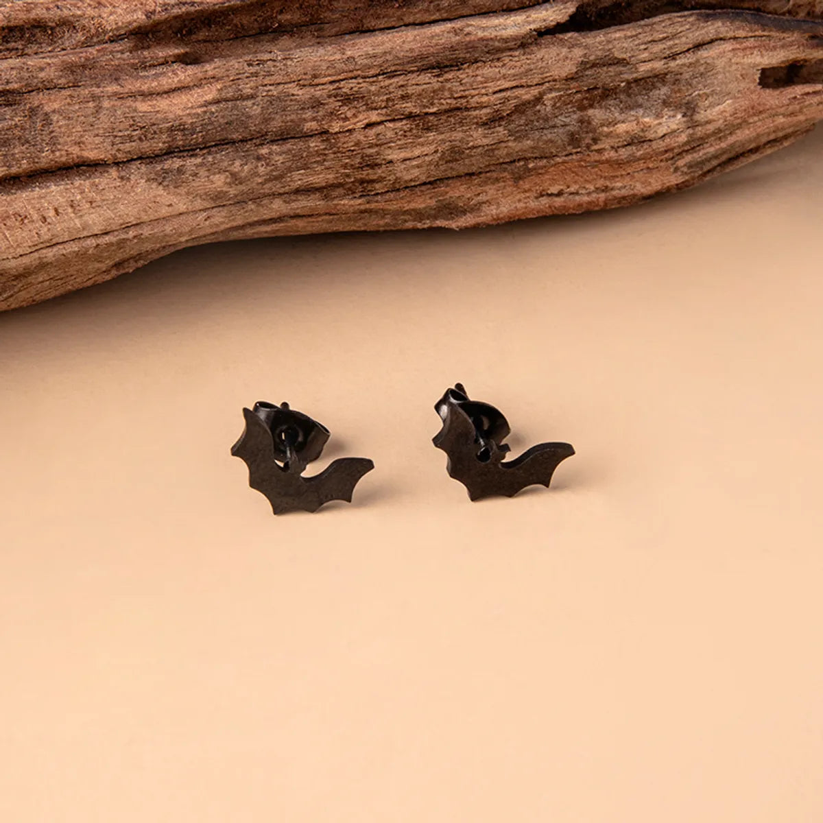 1 Pair Simple Style Bat Stainless Steel Ear Studs