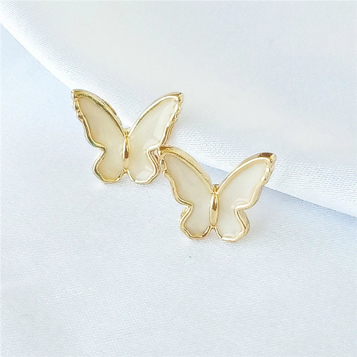 Simple Style Butterfly Alloy Enamel Ear Studs