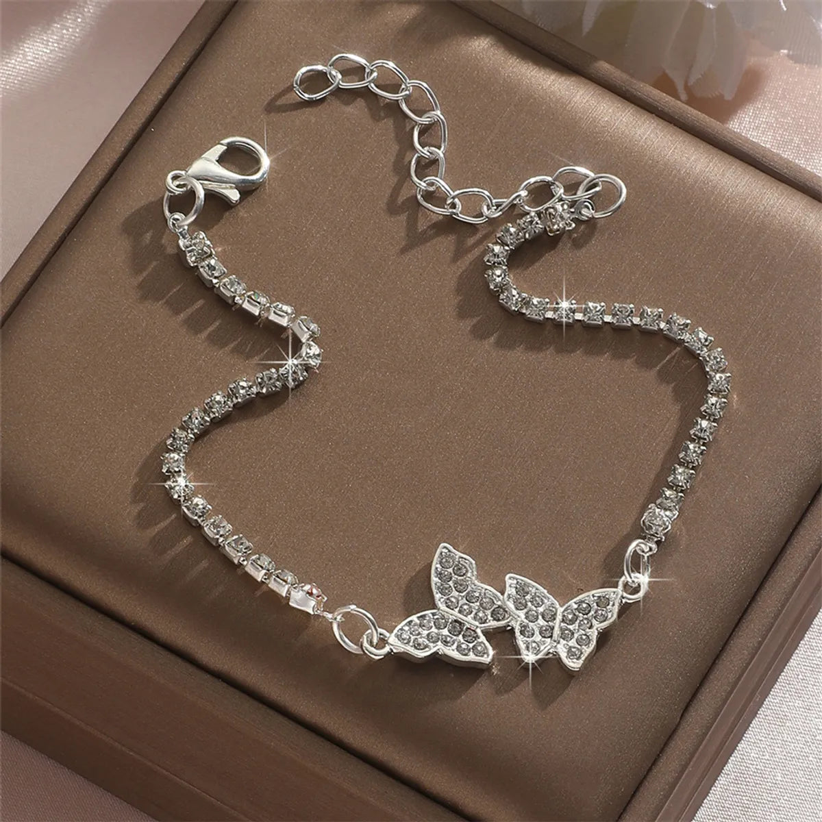 Simple Style Butterfly Alloy Inlay Rhinestones Women's Bracelets