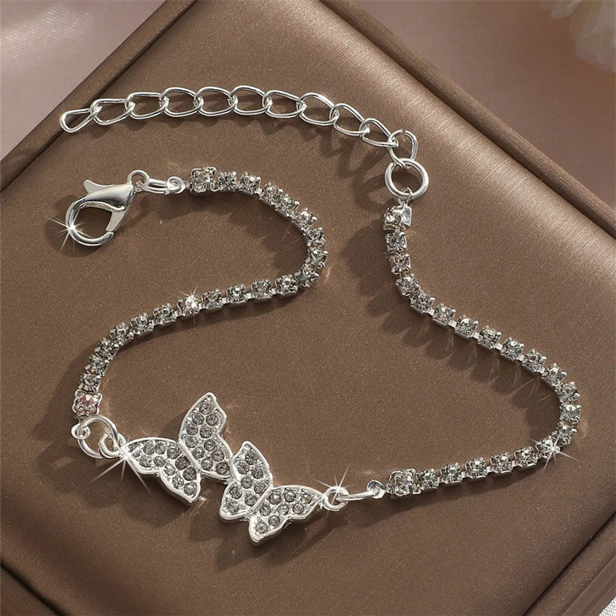 Simple Style Butterfly Alloy Inlay Rhinestones Women's Bracelets