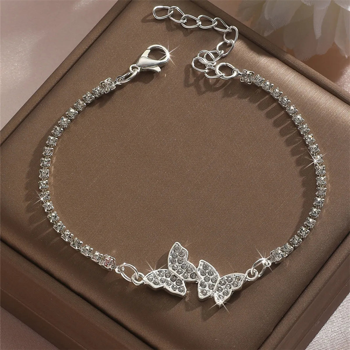 Simple Style Butterfly Alloy Inlay Rhinestones Women's Bracelets