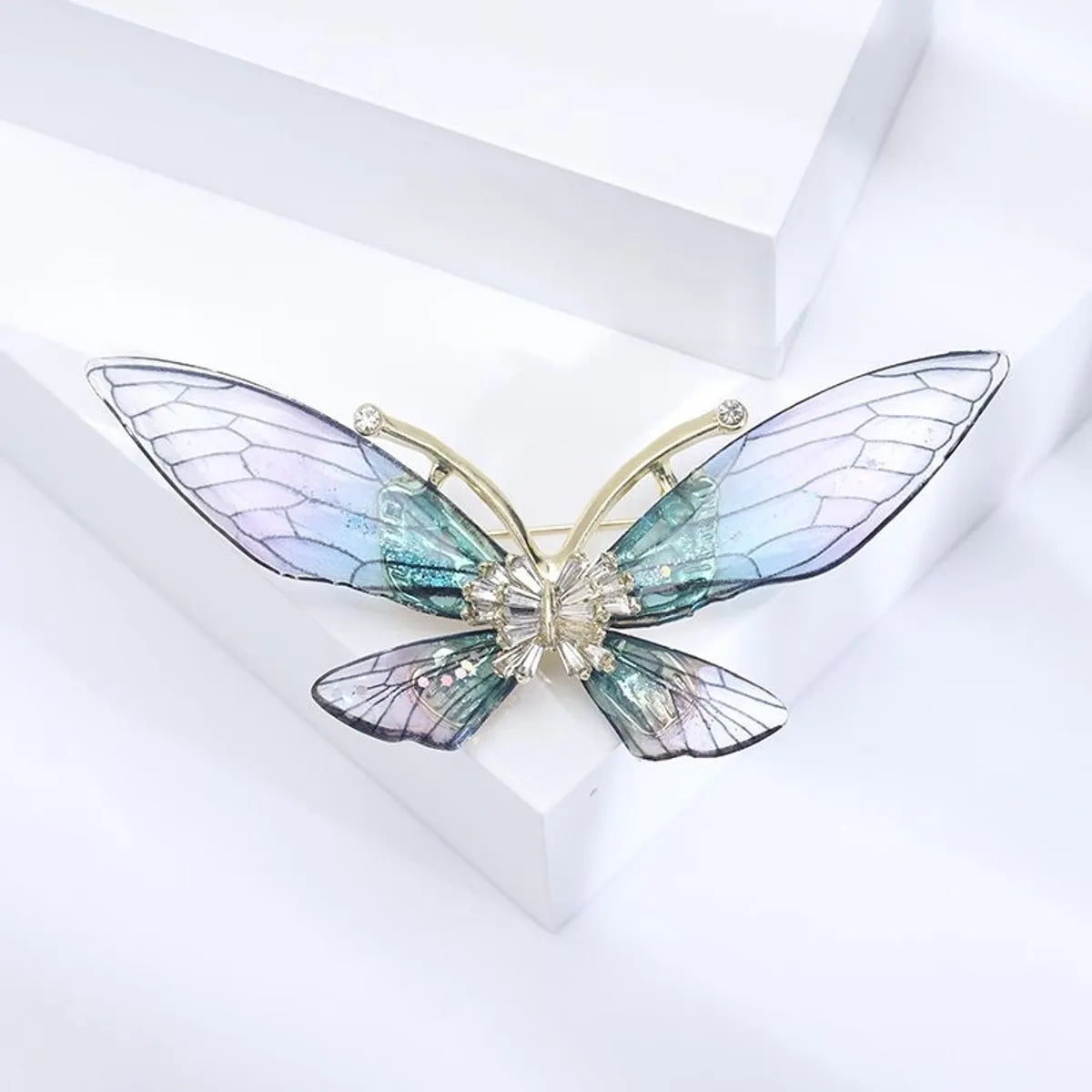 Simple Style Butterfly Alloy Plating Rhinestones Women'S Brooches 1 Piece