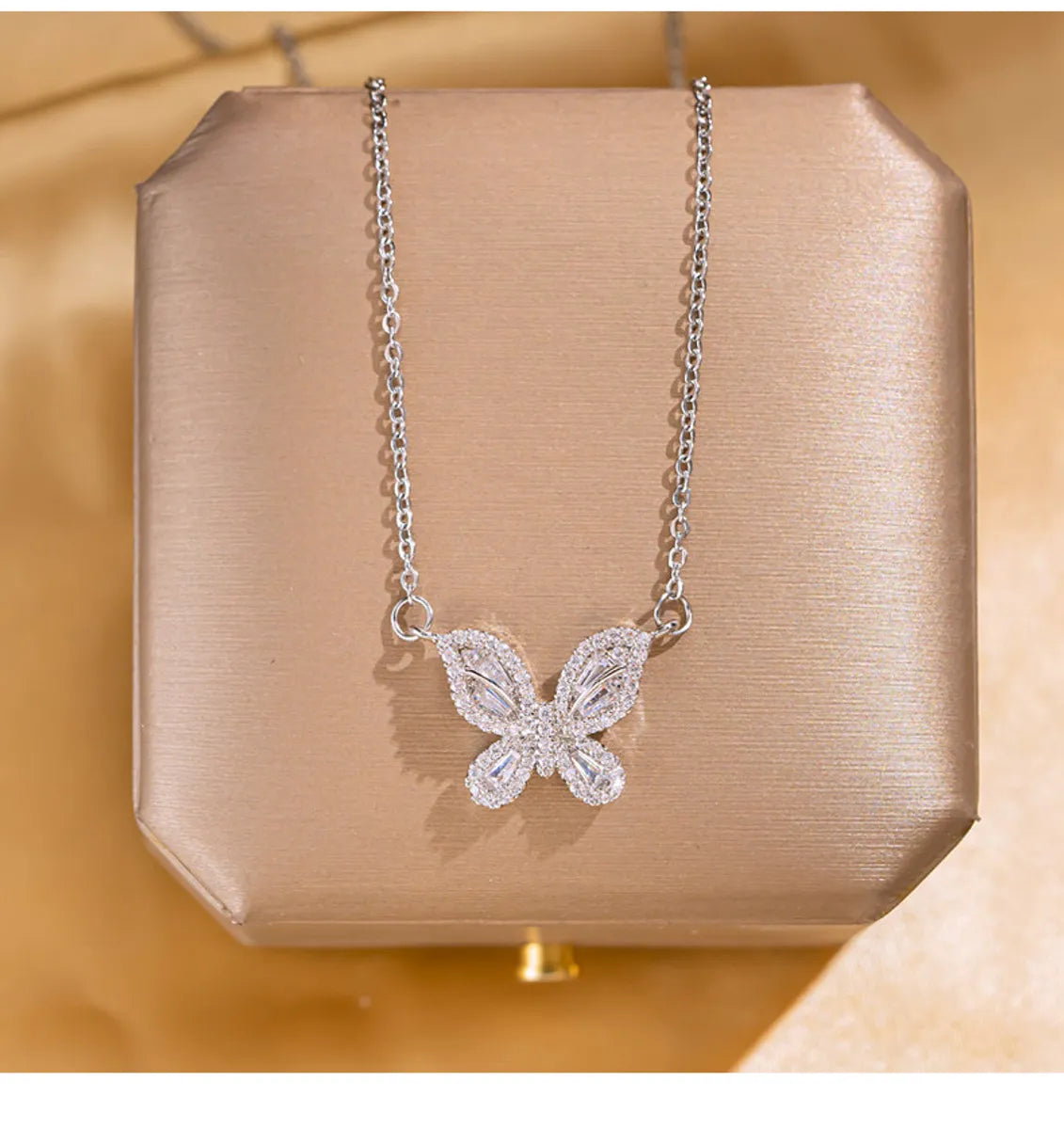 Simple Style Butterfly Titanium Steel Copper Rhinestones Pendant Necklace In Bulk