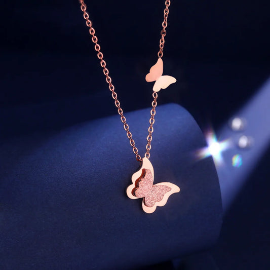 Simple Style Butterfly Titanium Steel Inlay Rhinestones Pendant Necklace