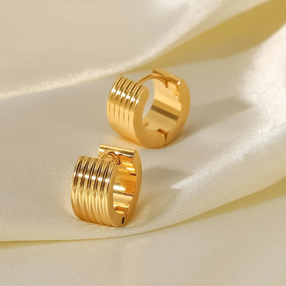 Simple Style C Shape Plating Stainless Steel Gold Plated Hoop Earrings