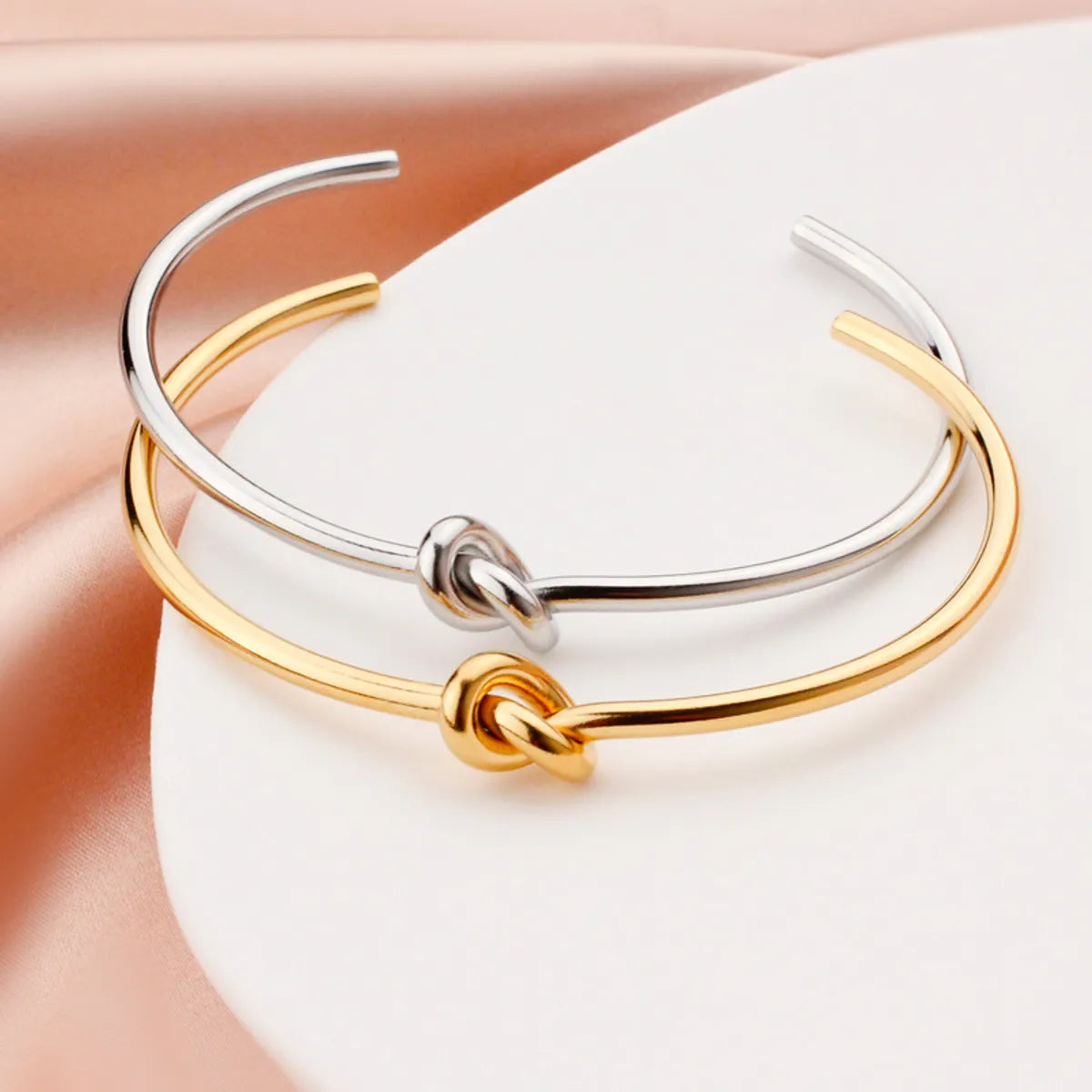 Simple Style C Shape Stainless Steel Titanium Steel Plating Rose Gold Plated Gold Plated Silver Plated Bangle