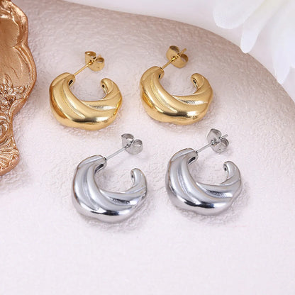 Simple Style C Shape Titanium Steel Plating Ear Studs 1 Pair